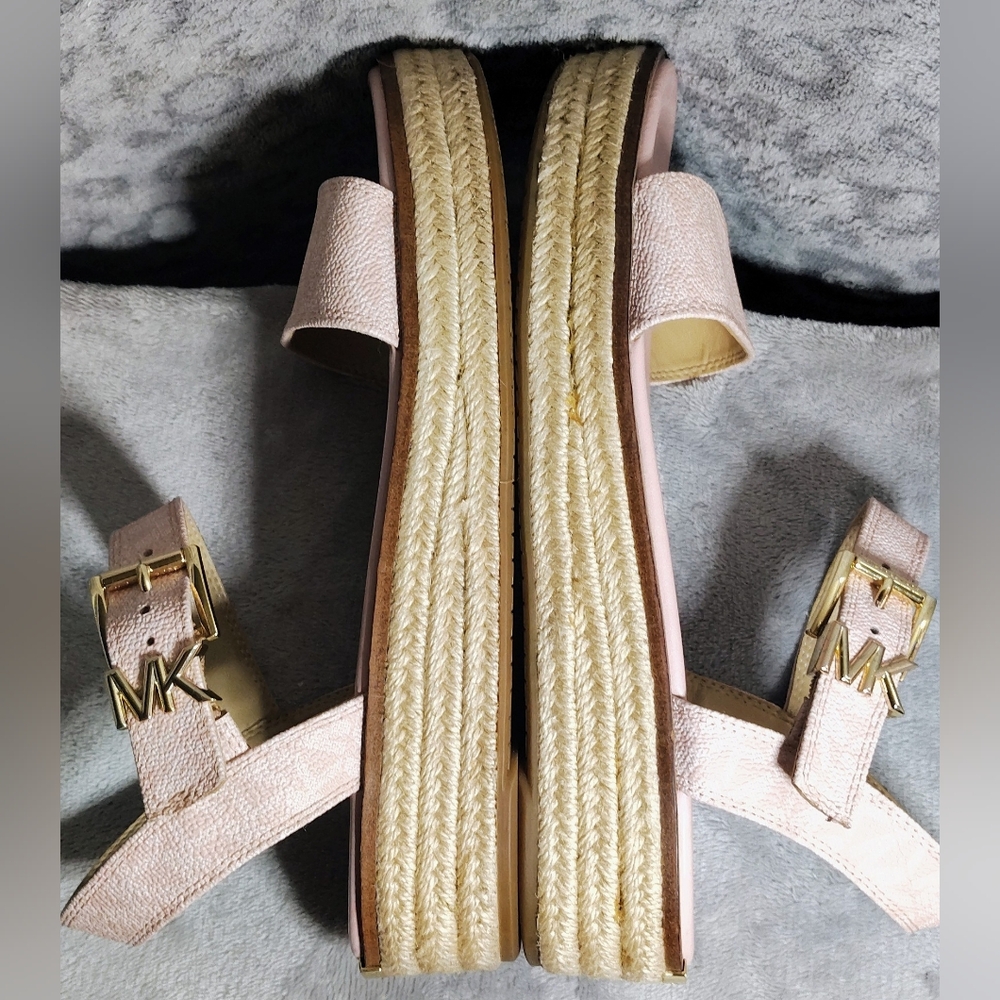 Michael Kors Powder Blush MK Logo Espadrille Platform Sandal Size 8 Womens NWOT - Picture 6 of 10